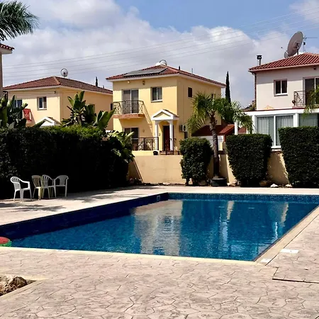 Sunny Palms Penthouse Lejlighed