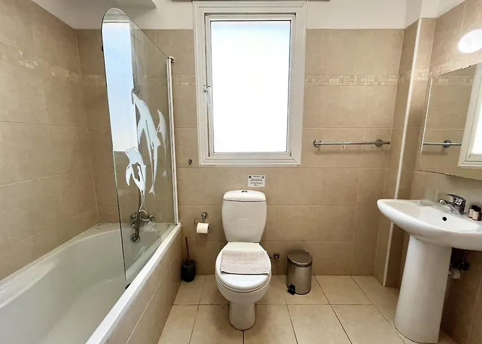 Sunny Palms Penthouse *