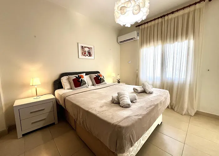 Sunny Palms Penthouse Apartamento