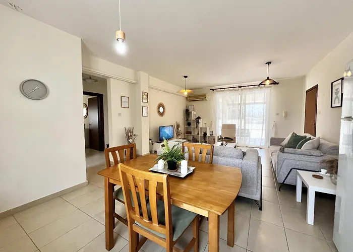 Sunny Palms Penthouse *